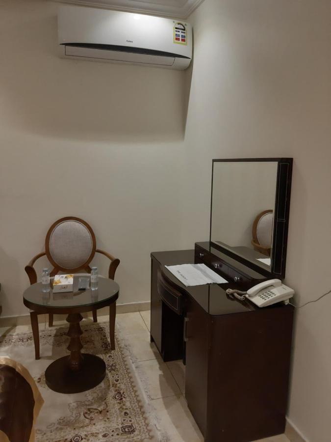 Al Rawda - Hotel Табук Екстериор снимка