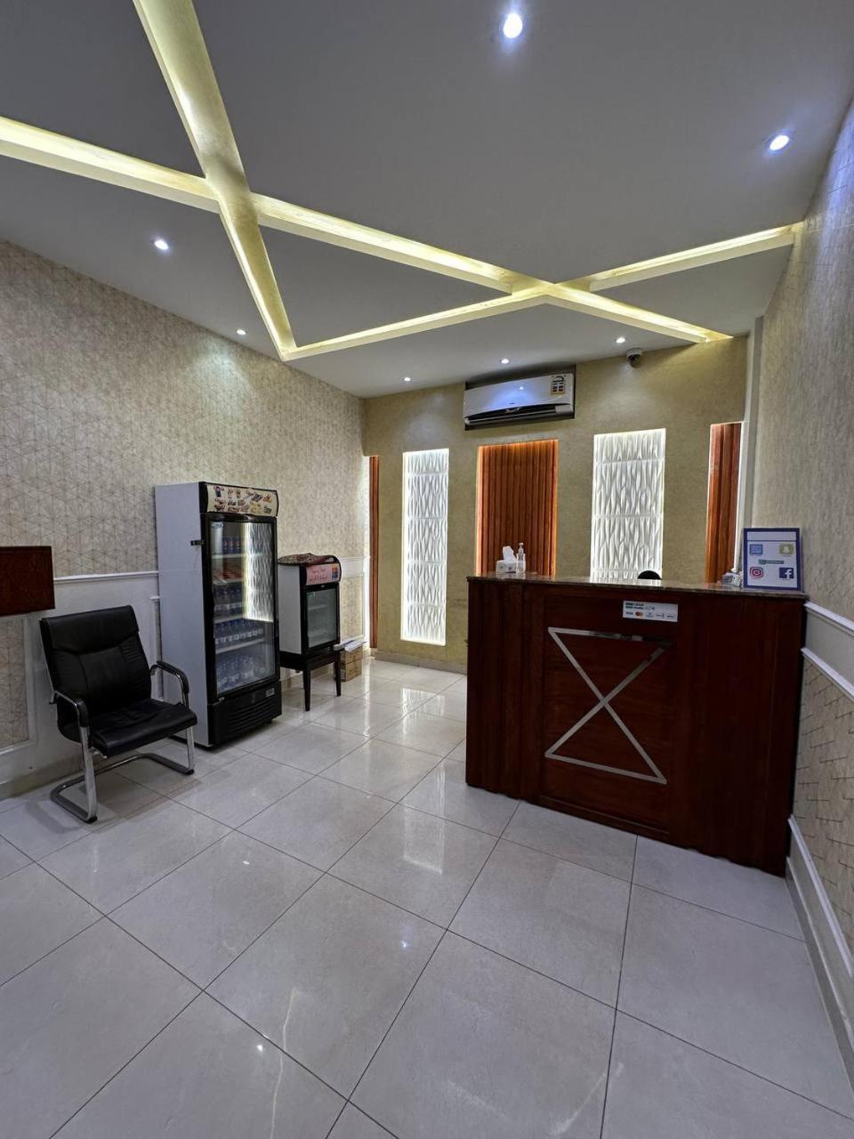 Al Rawda - Hotel Табук Екстериор снимка